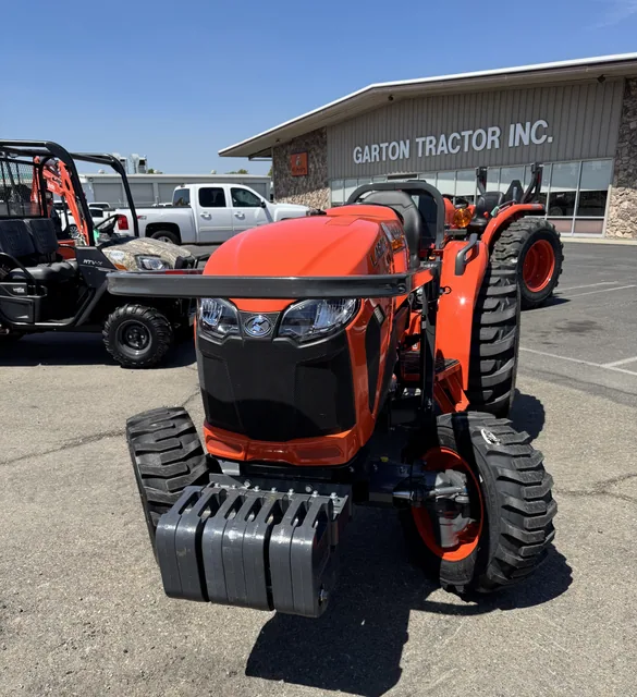 Actual stock photo 3 of Kubota L4802DTN, stock 029148