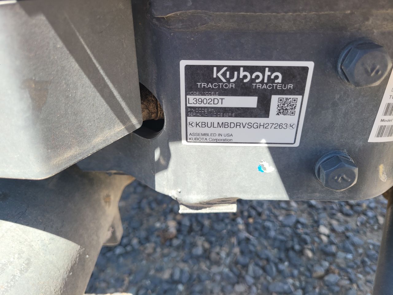Actual stock photo of Kubota L3902DT, stock 019158