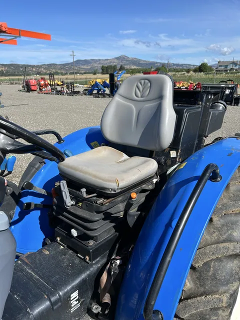 Actual stock photo 2 of 2020 New Holland T4.80V4WR, stock 028983