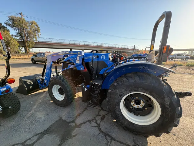 Actual stock photo 4 of New Holland WMR 120, stock 027347