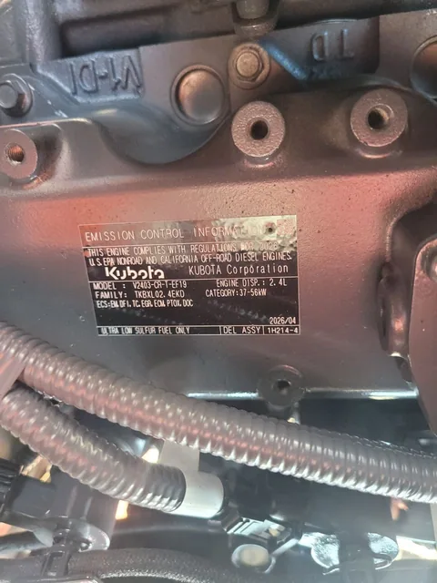 Actual stock photo 3 of Kubota MX5400HST, stock 025687