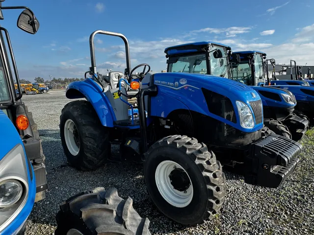 Actual stock photo 2 of 2024 New Holland T5.120 DC, stock 010552