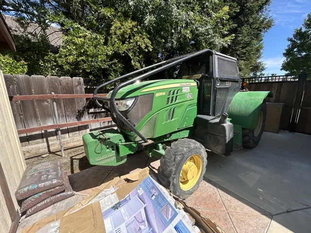 Actual stock photo 2 of 2014 John Deere 6125M, stock 023340