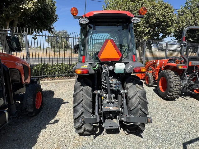 Actual stock photo 3 of 2024 Kubota M5N-091HDC12, stock 010250
