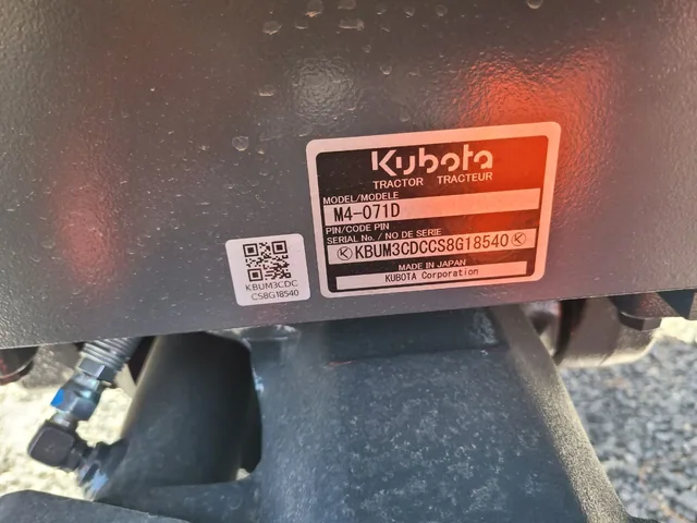 Actual stock photo 3 of Kubota M4D-071HDC12, stock 023450