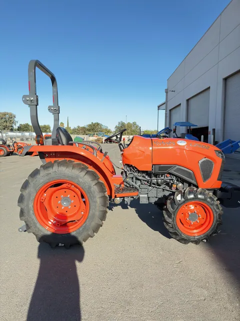 Actual stock photo 5 of 2025 Kubota L2502DT, stock 019946