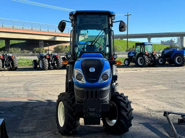 Actual stock photo 4 of 2024 New Holland T4.90V, stock 010556