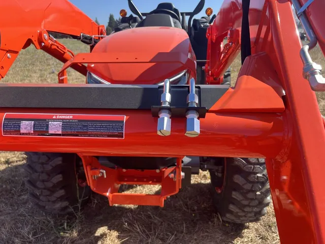 Actual stock photo 6 of Kubota L5070PRM, stock 024280