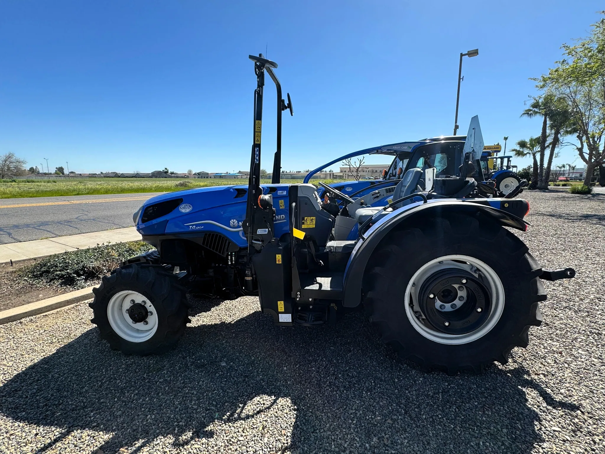 Actual stock photo of New Holland T4.120F T4B, stock 025007