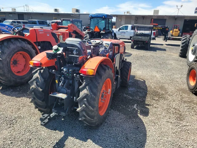 Actual stock photo 6 of 2024 Kubota M5N-092HD12, stock 005403