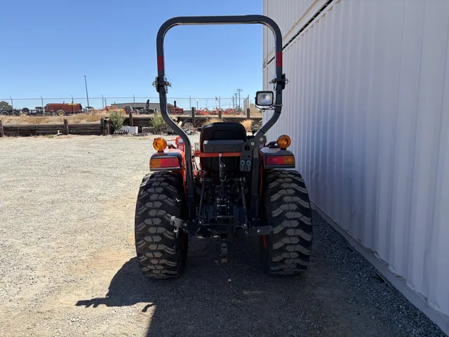 Actual stock photo 2 of Kubota L3902DT, stock 020278