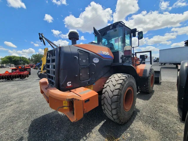 Actual stock photo 4 of Hitachi LANDCROS ZW150-6HL, stock 028019