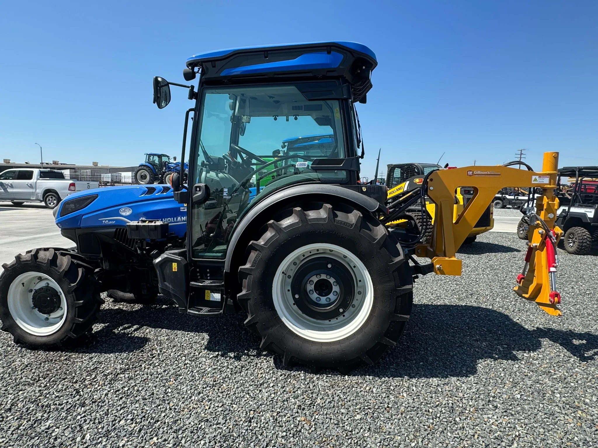 Actual stock photo of New Holland T4.120F T4B, stock 001474