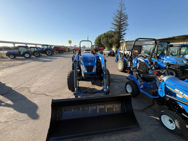 Actual stock photo 4 of New Holland WMR 120, stock 027347