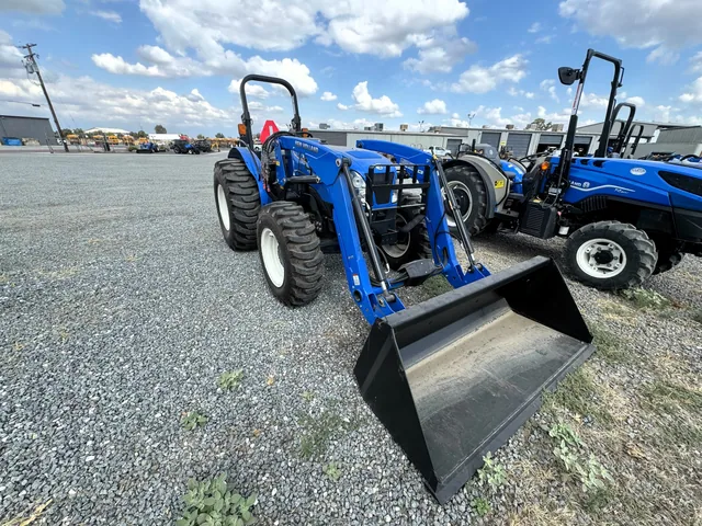 Actual stock photo 2 of New Holland WMR 50, stock 010635