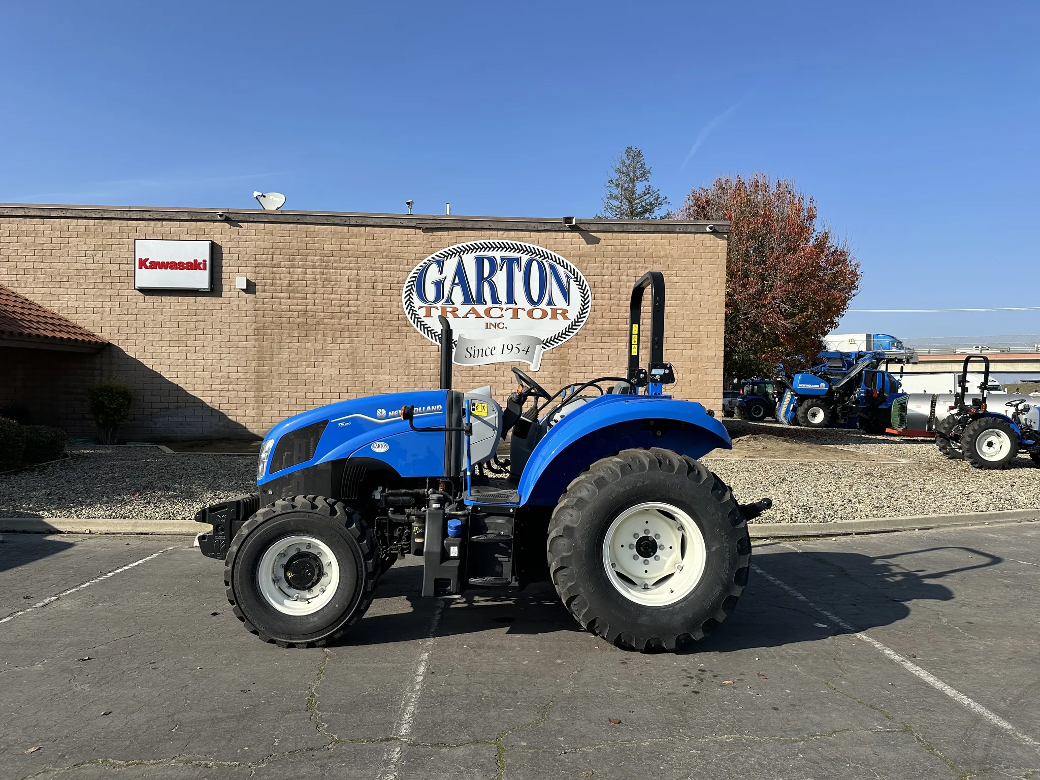 Actual stock photo of New Holland T5.120 DC, stock 003890
