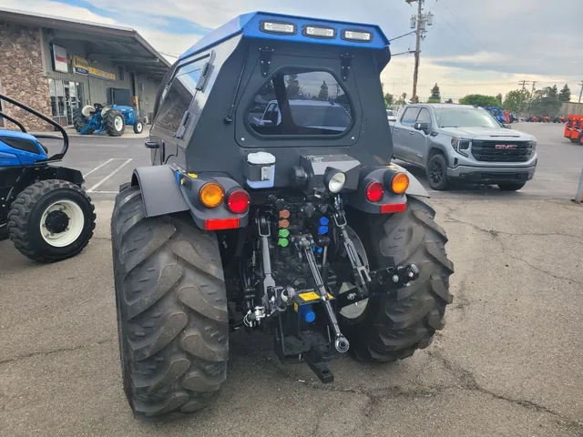 Actual stock photo 2 of New Holland T4.120F T4B, stock 019694