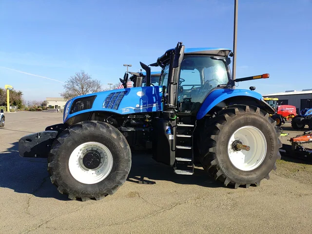 Actual stock photo 2 of 2023 New Holland T8.380, stock 008891