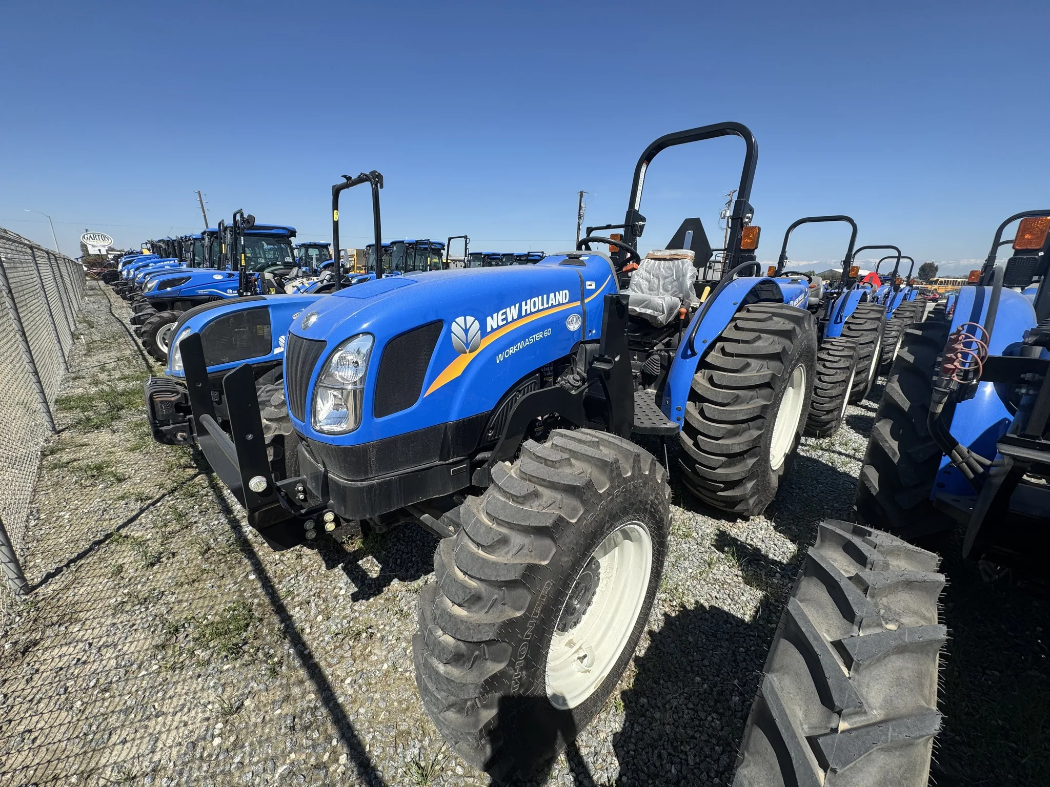 Actual stock photo of New Holland WMR 60, stock 004894