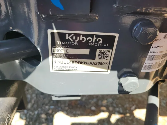 Actual stock photo 3 of Kubota L3901DT, stock 026191