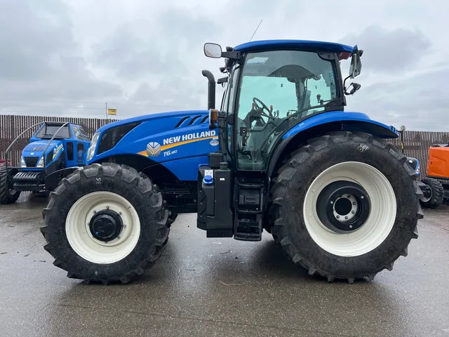 Actual stock photo 3 of 2023 New Holland T6.180 EC, stock 003028