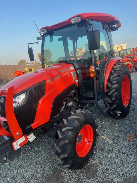 Actual stock photo 2 of 2025 Kubota MX5400DTC, stock 021399