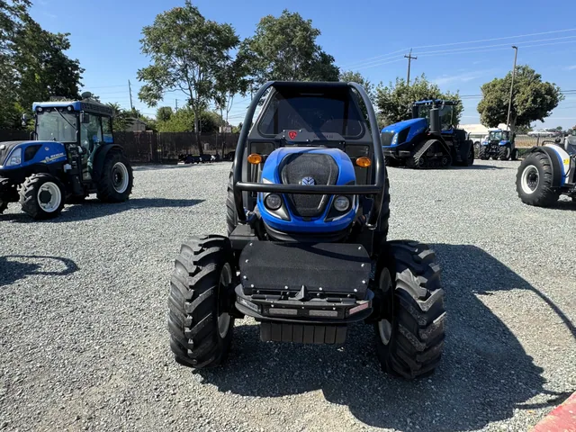 Actual stock photo 3 of 2025 New Holland T4.120F T4B, stock 021850
