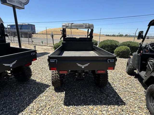 Actual stock photo 4 of 2026 Land Master AMP HD (4X4), stock 025075