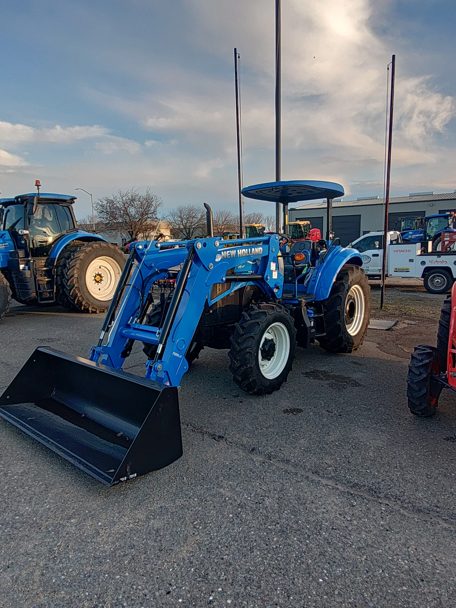 Actual stock photo of New Holland T5.120 DC, stock 024641