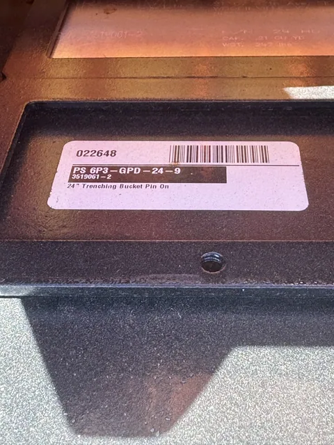 Actual stock photo 2 of Hitachi LANDCROS ZX60USB-5N, stock 023264