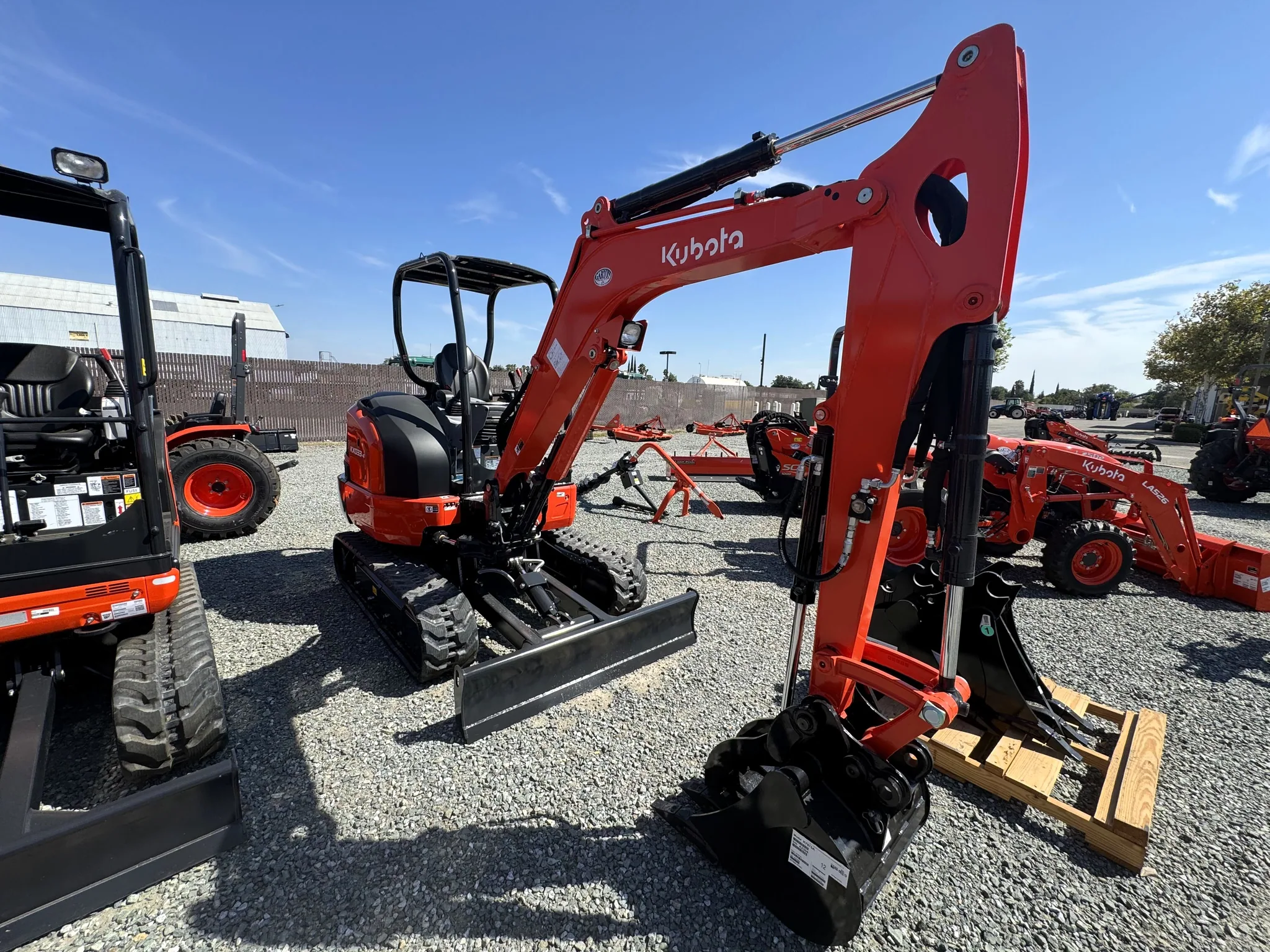 Actual stock photo of Kubota Construction KX033-4R1, stock 020518