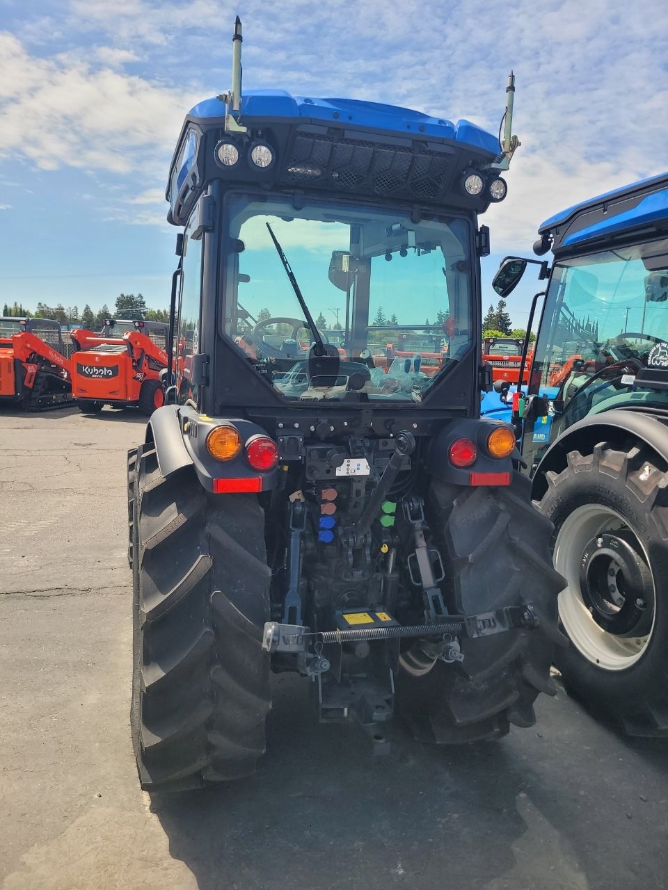 Actual stock photo of New Holland T4.100F T4B, stock 014822