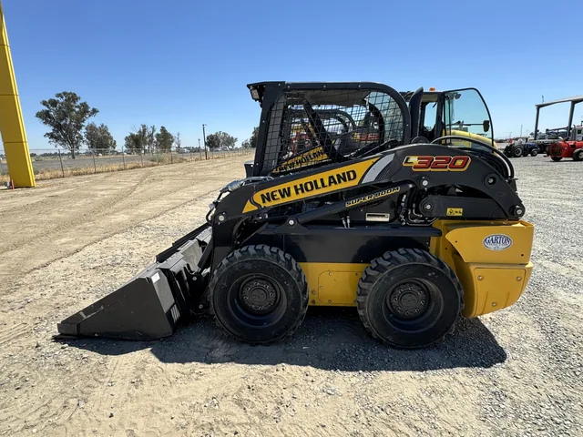 Actual stock photo 4 of New Holland L320, stock C91388