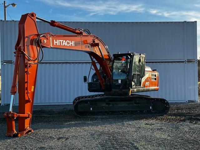 Actual stock photo 2 of Hitachi LANDCROS ZX210LC-7H, stock 008523