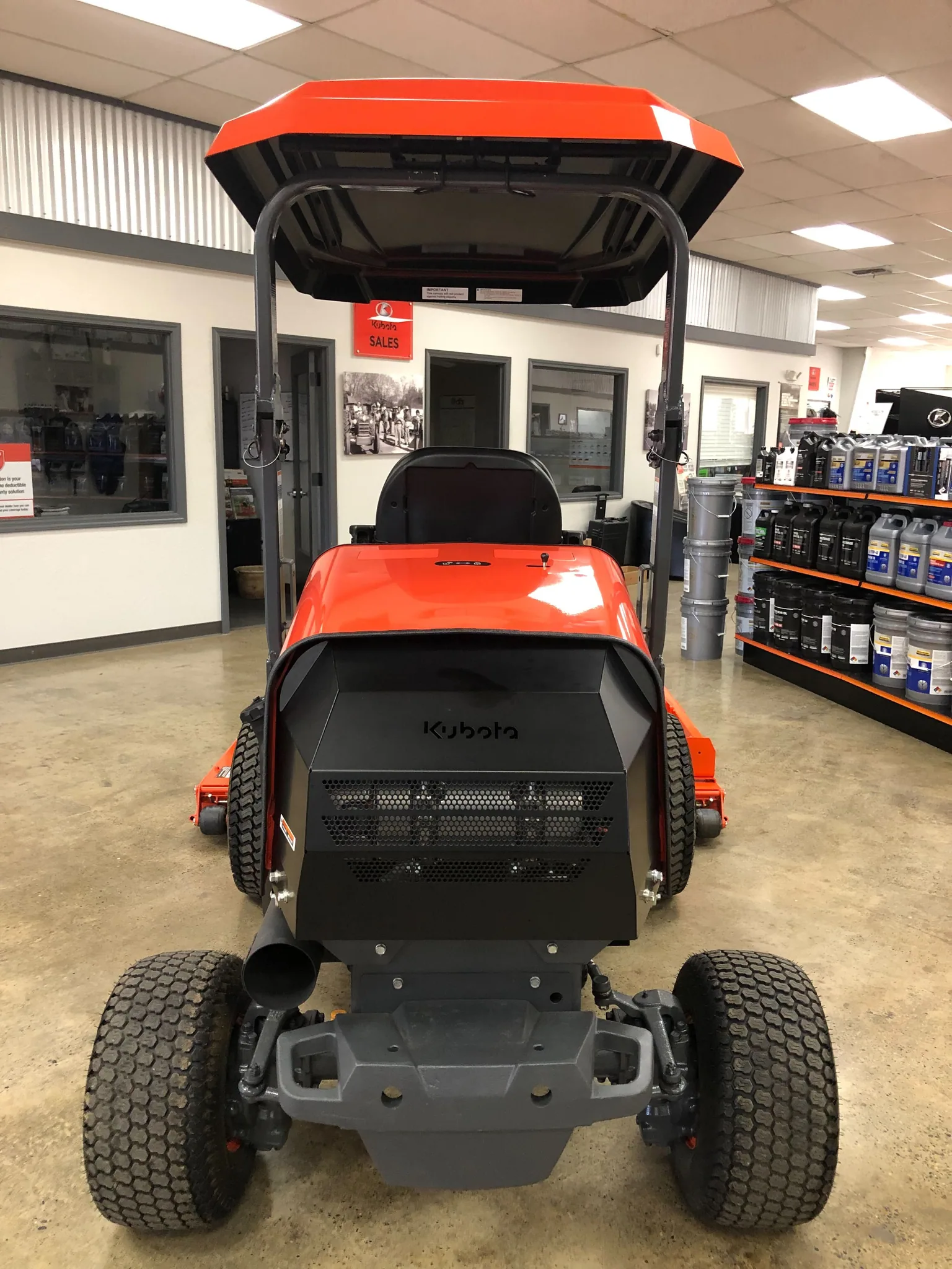 Actual stock photo of Kubota F3710, stock 001968