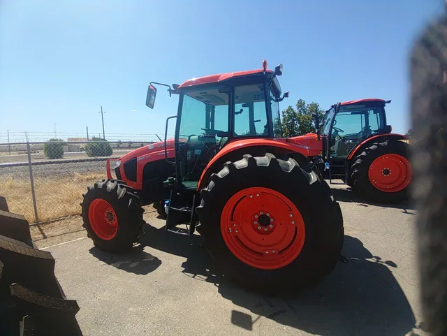Actual stock photo 2 of Kubota M6S-111SDSC2, stock 023987