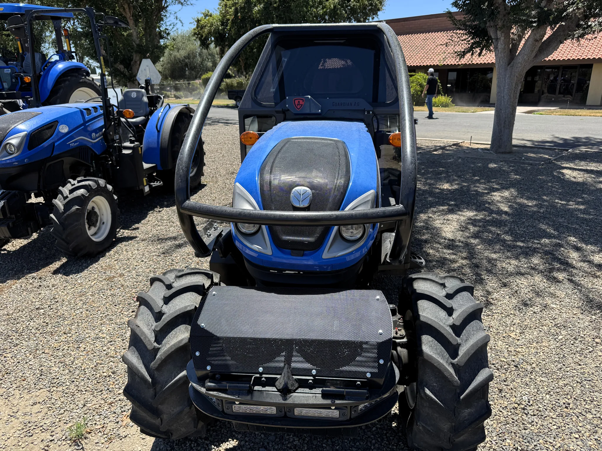 Actual stock photo of New Holland T4.120F T4B, stock 001472