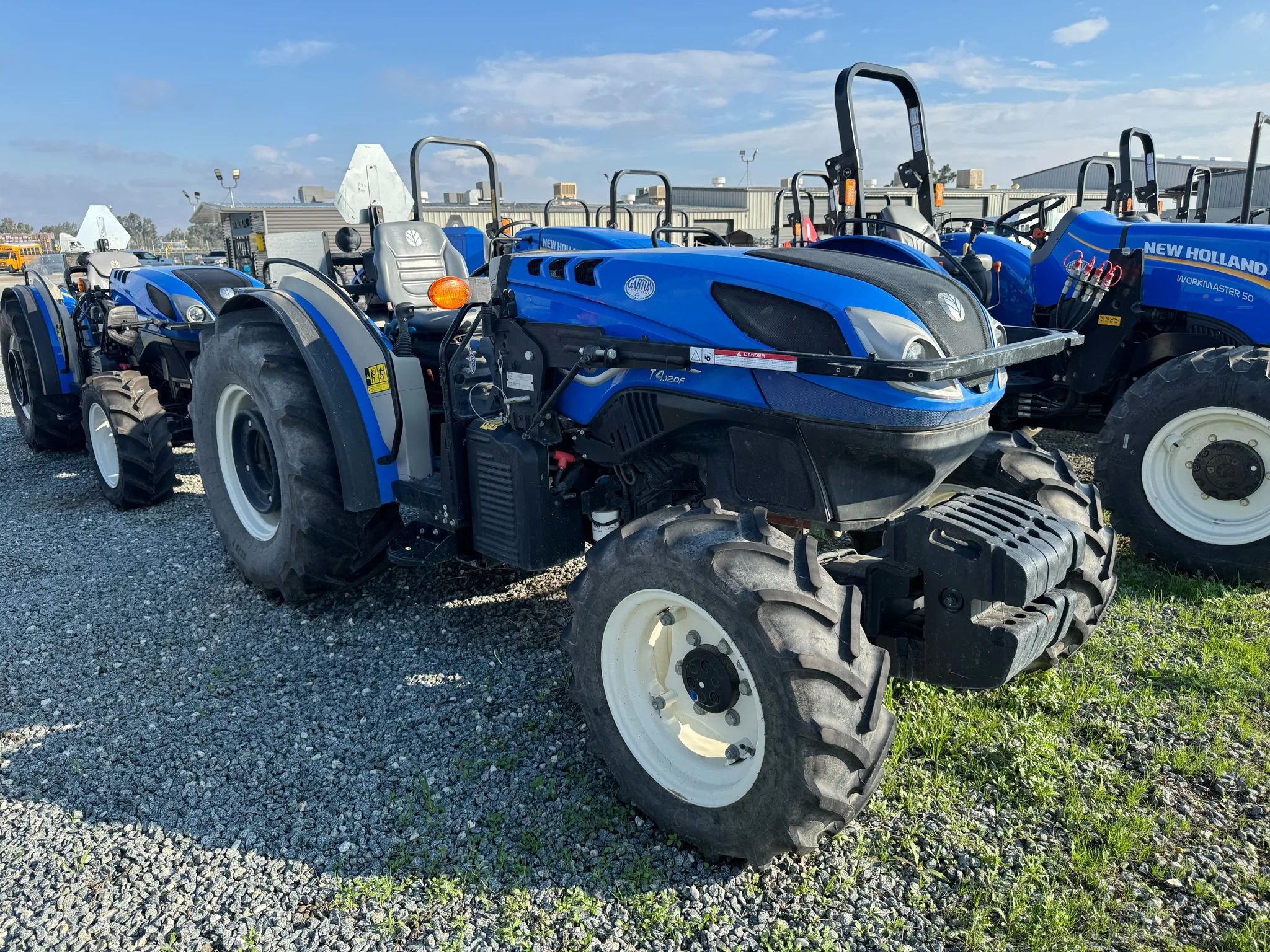 Actual stock photo of New Holland T4.120F T4B, stock 001476