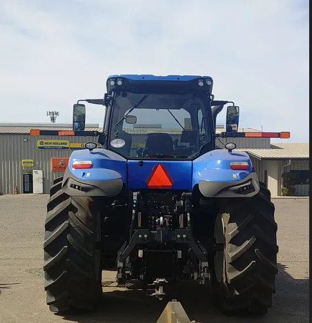 Actual stock photo 3 of 2023 New Holland T8.380, stock 008891