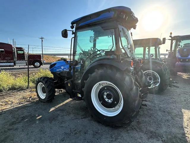 Actual stock photo 4 of 2024 New Holland T4.120F T4B, stock 006058