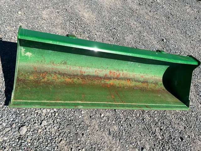 Actual stock photo 8 of John Deere 4044M, stock 027901